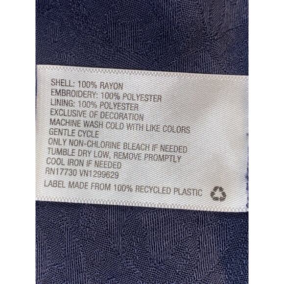 Navy blue Xhilaration embroidered romper. Adjustable Spaghetti Straps Size Large - Picture 5 of 6